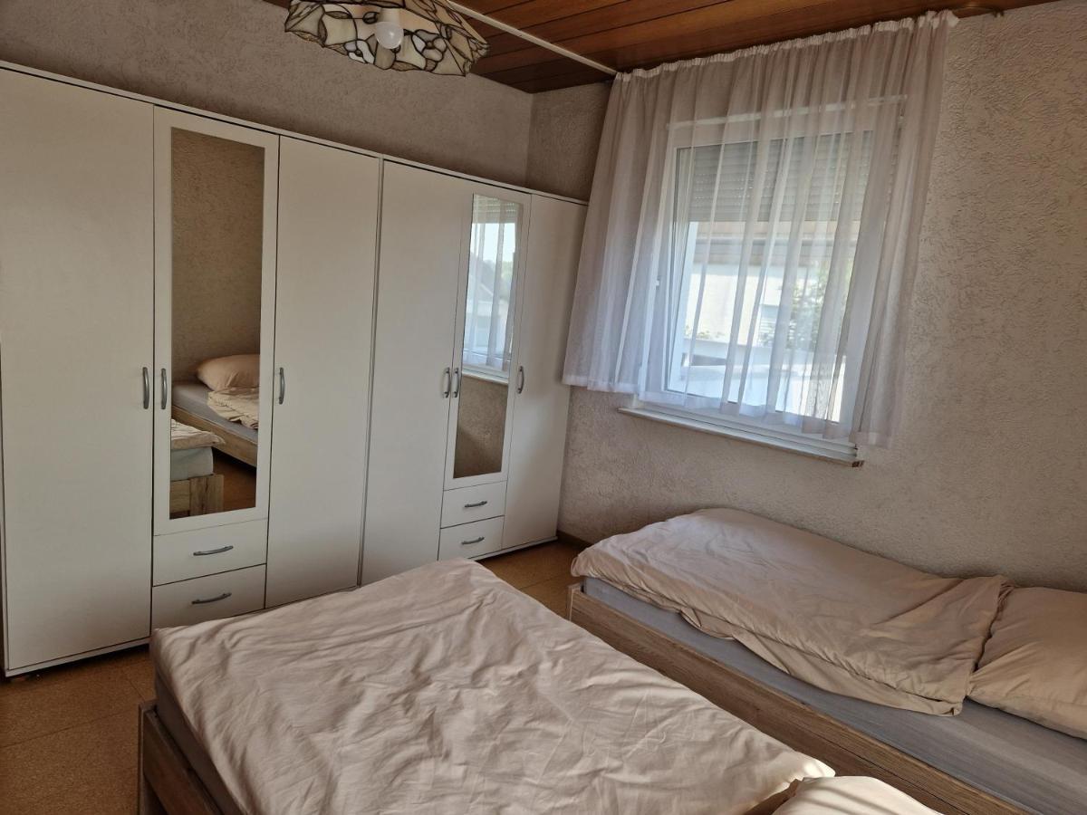 Appartment Rechberghausen Buitenkant foto