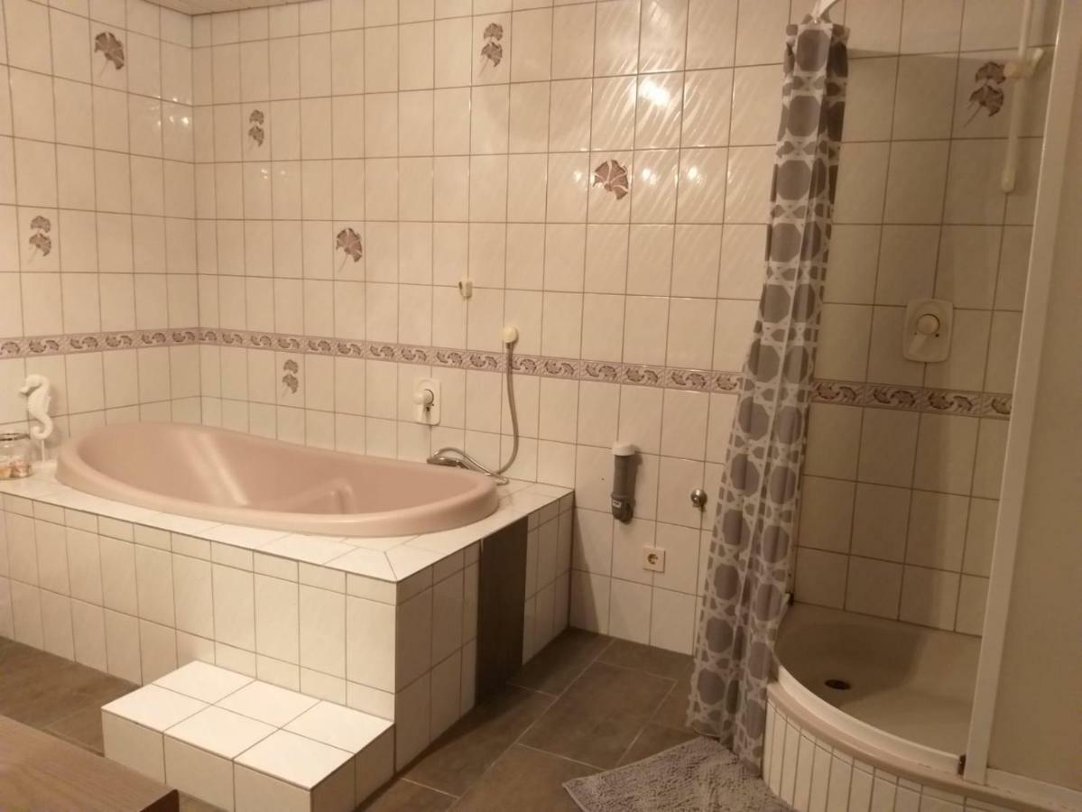 Appartment Rechberghausen Buitenkant foto